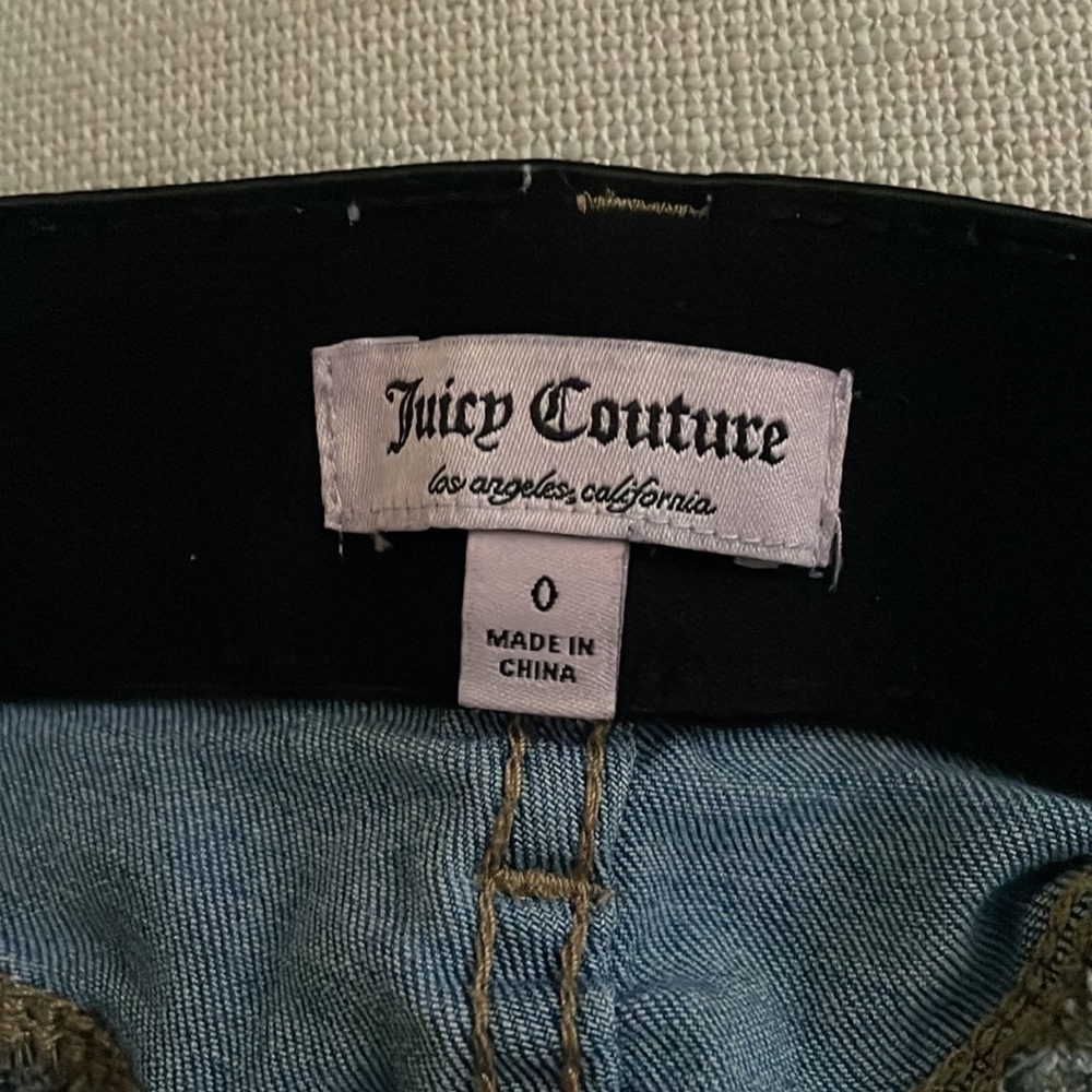 Jeans - Picture 3 of 3